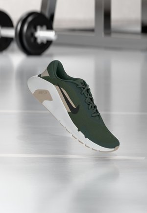 Nike Performance, FLEX TRAIN - Treeningjalatsid - camo green/black/summit white/cream