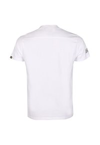 Vit bomulls t-shirt med korta ärmar, rund halsringning och en slät textur. Har en liten logotyp på vänster ärm.