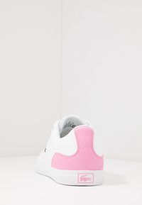 Lacoste LEROND - Zapatillas - white/light pink
