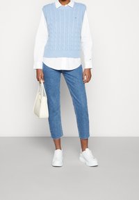 Tommy Hilfiger Sweter