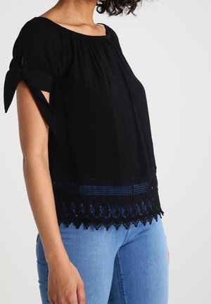 Blouse - black