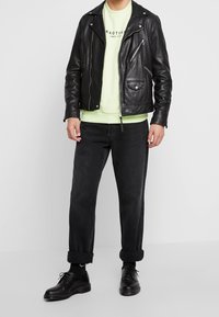 Kaotiko Sudadera - green