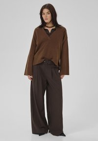 My Essential Wardrobe HUXI V-NECK - Maglione - tobacco brown