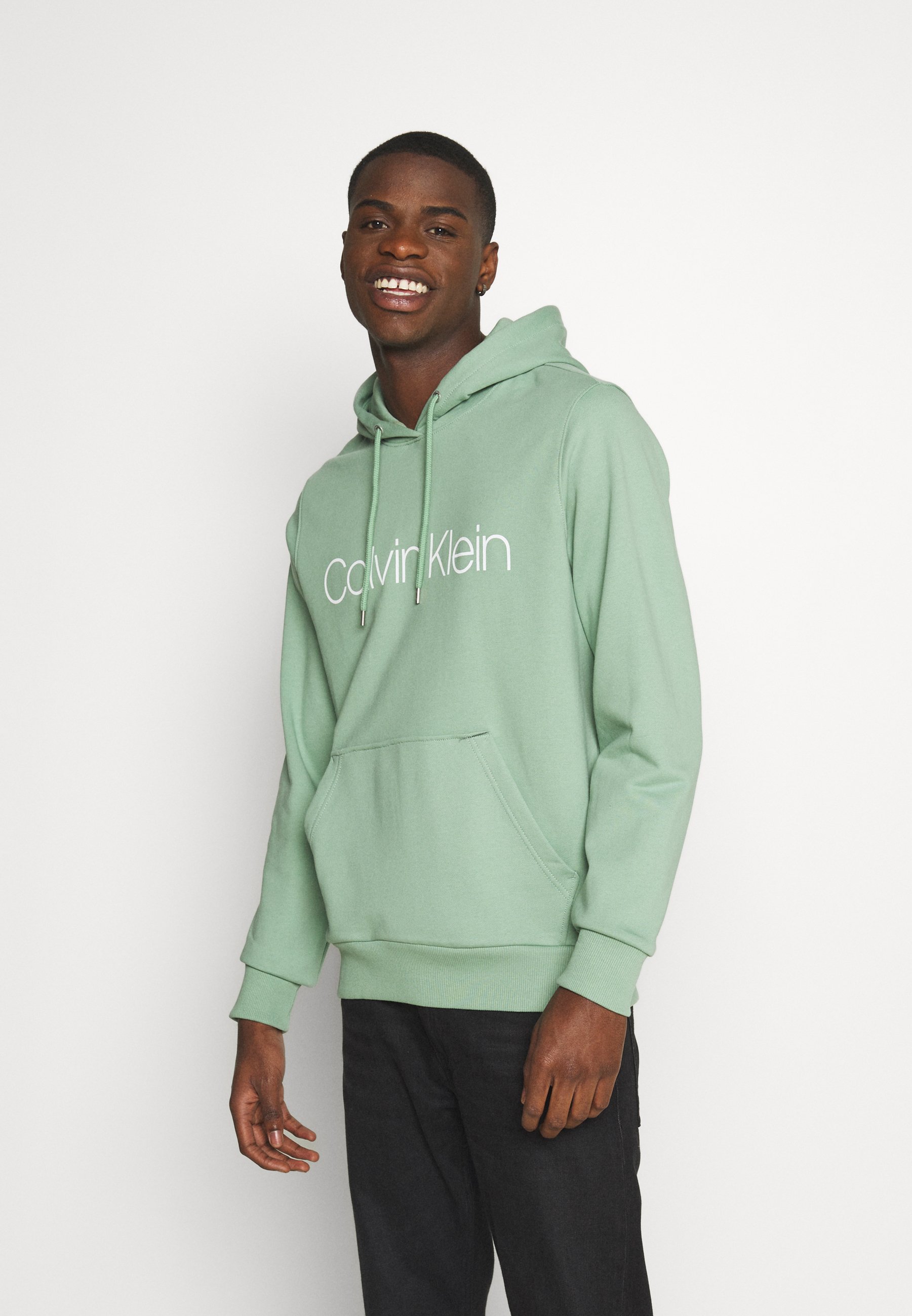 Calvin Klein LOGO HOODIE - Felpa - green/verde - Zalando.it
