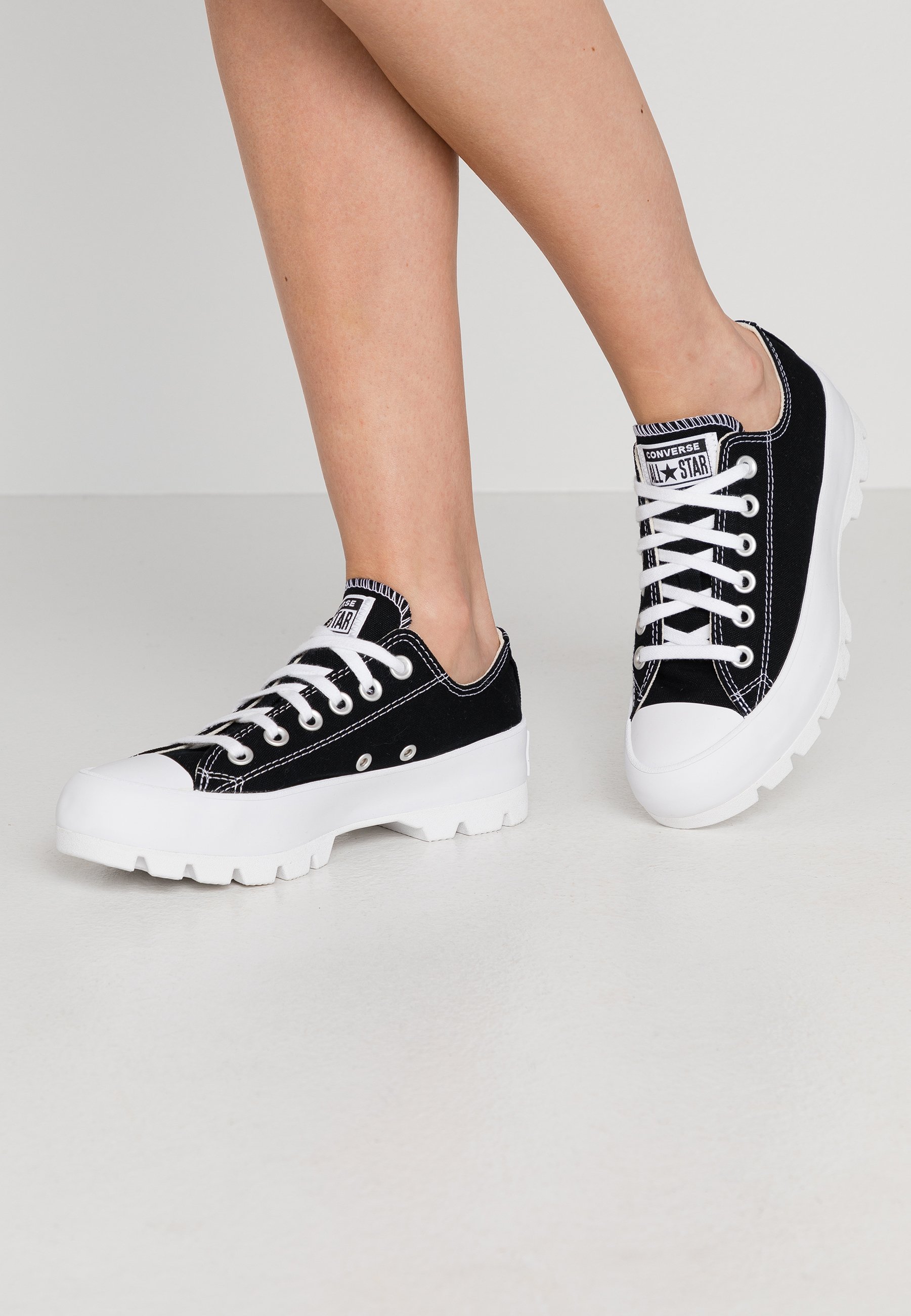 TAYLOR ALL STAR LUGGED - Sneakers laag - black/white TAYLOR ALL STAR LUGGED - Sneakers laag - black/white