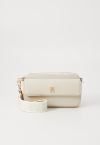 Unselected, classic beige