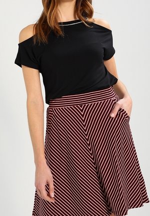 T-shirt med print - black