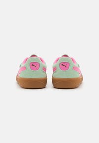 Puma PALERMO UNISEX - Sneakers basse - fresh mint/fast pink