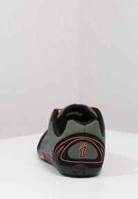 Inov-8 Obuwie treningowe