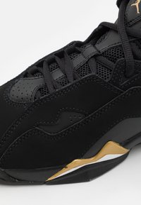 Jordan JORDAN TRUE FLIGHT UNISEX - Basketsko - black/white/metallic gold