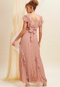Love & Roses RUFFLE DETAIL - REGULAR FIT - Proginė apranga - pink