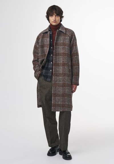 NN.07 ROCKO - Klassisk kappa / rock - multi check