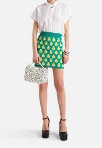 United Colors of Benetton Button-down blouse - white