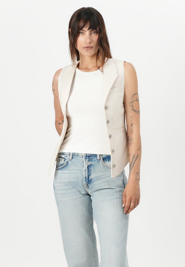 TESS TROUSER - Loose Jeans2