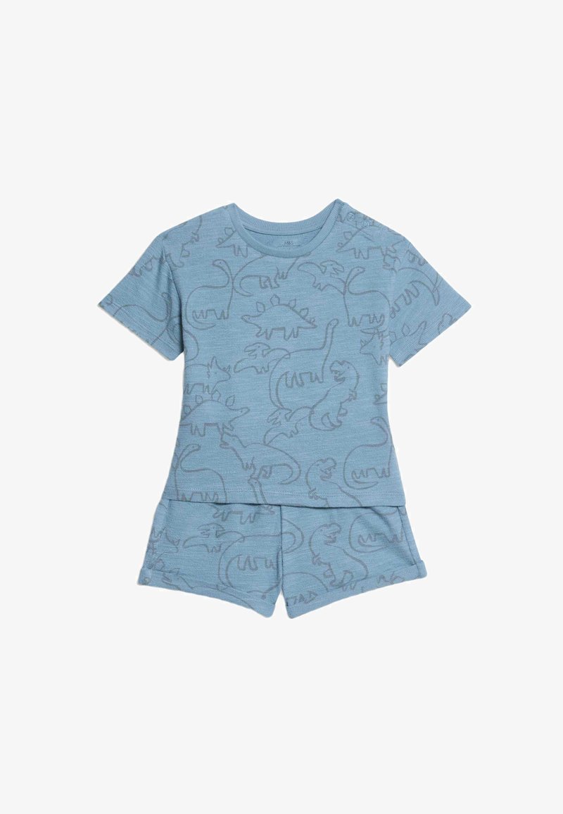 Conjunto de pijama de algodón azul claro que incluye mangas cortas y pantalones cortos, con un patrón de dinosaurios y una textura suave. Sin hardware ni acentos visibles.