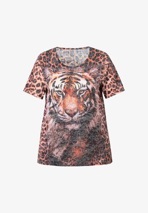 Koszulka z krótkim rękawem z grafiką tygrysa na tle w cętki lamparta. Materiał jest miękki i lekki, z okrągłym dekoltem.