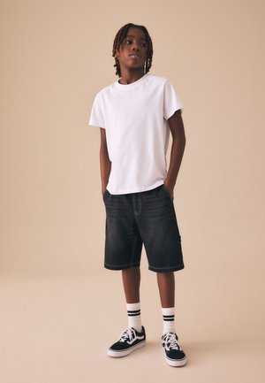Next, REGULAR FIT - CARPENTER - Shorts vaqueros - black