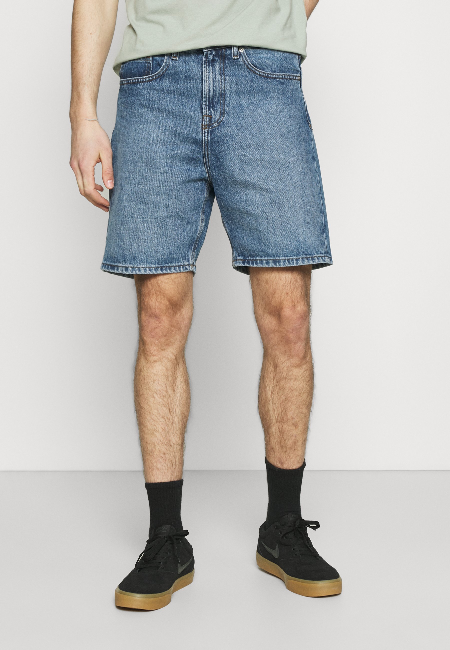 CLASSIC DAD - Denim shorts - light wash 