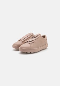 Geox D SPHERICA ECUB - Tenisky - beige