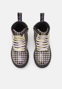 Dr. Martens Stivaletti - black