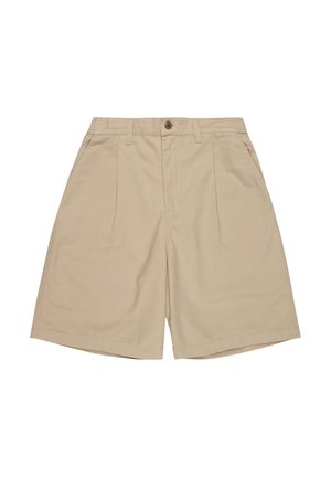 Bež kratke hlače do kolen z sprednjimi gubami, zapenjanjem na gumbe, zankami za pas in stranskimi žepi, položene ravno na belem ozadju.