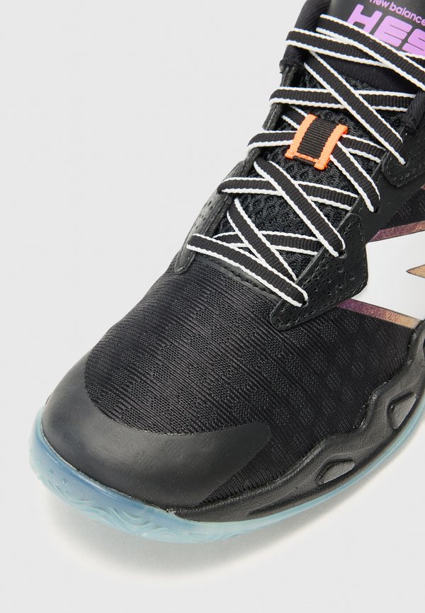 HESI LOW V2 UNISEX - Basketball shoes3