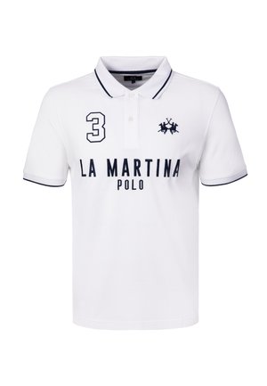 Wit poloshirt met korte mouwen en zwarte bies, nummer 3, logo van polospelers en “LA MARTINA POLO” tekst op de voorkant.