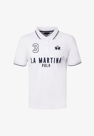 Bílé polo tričko s krátkým rukávem s černým lemem, číslem 3, logem hráčů póla a nápisem „LA MARTINA POLO“ na přední straně.