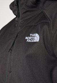 The North Face M QUEST HOODED SOFTSHELL - Softshell jakker - black
