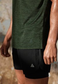 Next Spordi T-särk - khaki green