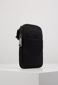 JOOP! Taška s příčným popruhem - black