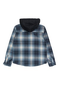 Camicia in flanella a quadri blu, bianca e blu scuro con cappuccio nero a tinta unita. Maniche lunghe con polsini a bottone e dettagli sul fondo della schiena.