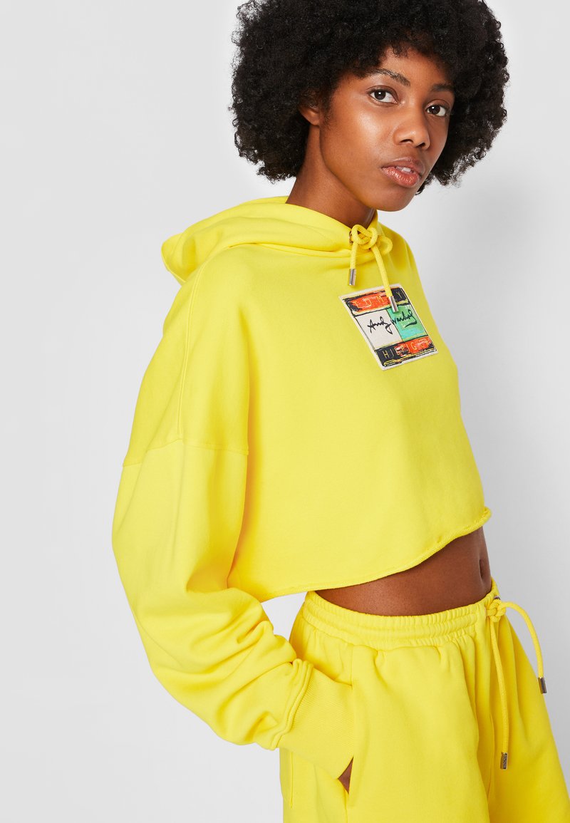 Tommy Hilfiger TOMMY HILFIGER X ANDY WARHOL FLAG CROPPED HOODIE - Sweatshirt  - vivid yellow/gelb - Zalando.de