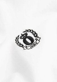 Ombre Pikeepaita - white