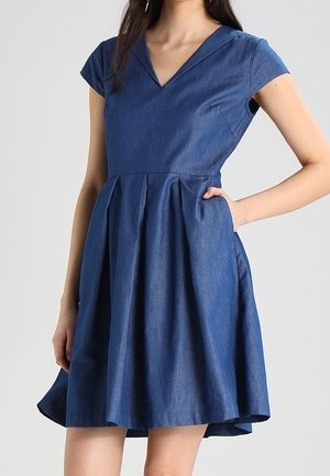 Denimové šaty - blue denim