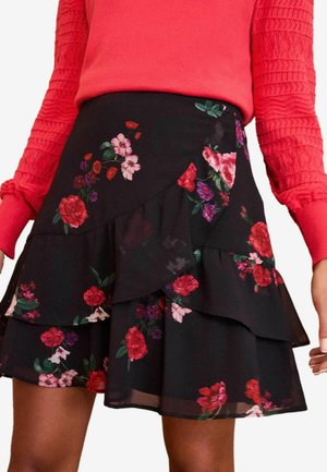 Love & Roses REGULAR FIT - TIERED RUFFLE - Zavinovací sukně - black floral