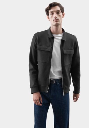 Chaqueta fina - black