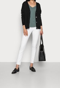 Anna Field Kardigan - black
