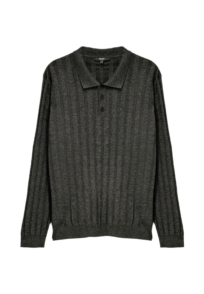 Ciemnoszara, długosleeve'owa polo sweter z wypukłą teksturą, zapięciem na trzy guziki oraz bocznymi rozcięciami u dołu. Miękka tkanina.