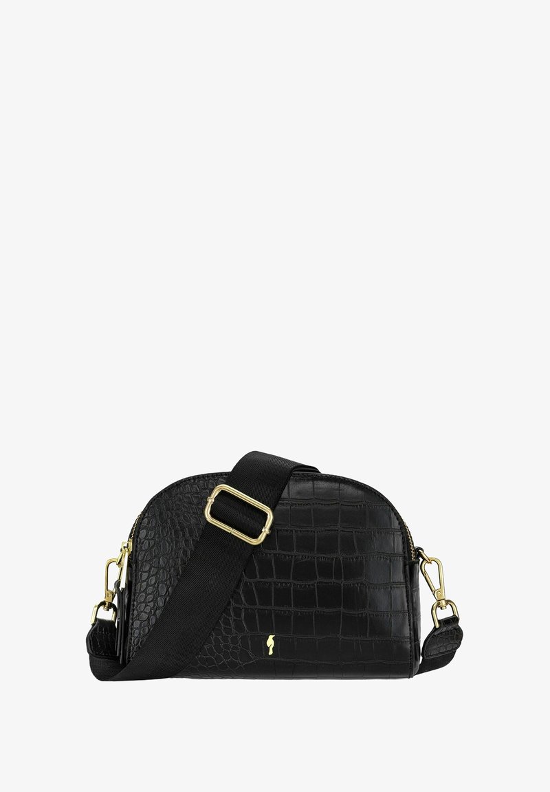 Czarna torba na ramię o fakturze imitującej krokodyla, ze złotymi akcentami i odczepianym czarnym paskiem. Półokrągły kształt z zamkiem błyskawicznym.