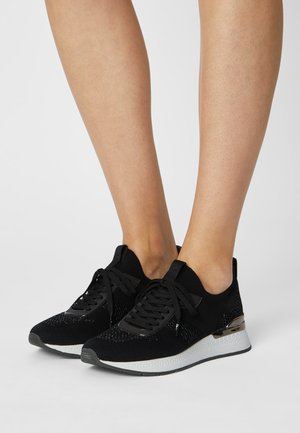 Trainers - black/pewter