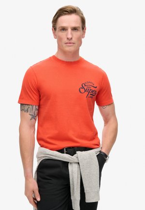 Superdry & Co - T-shirt z nadrukiem