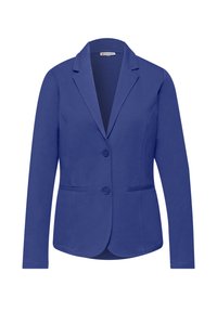 Blazer bleu pour femmes avec deux boutons, col à revers cranté, manches longues et deux poches avant passepoilées, présenté sur un fond blanc.