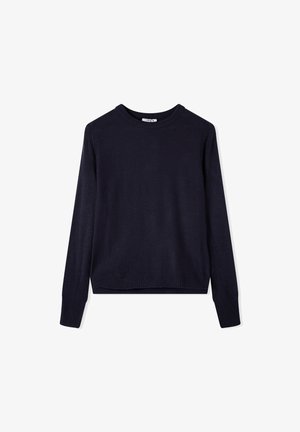 Granatowy sweter dzianinowy z długimi rękawami, okrągłym dekoltem, ściągaczowymi mankietami i dół. Gładka faktura i klasyczny krój.