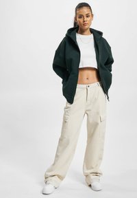 DEF HOODY - Lukuga pusa - dark green