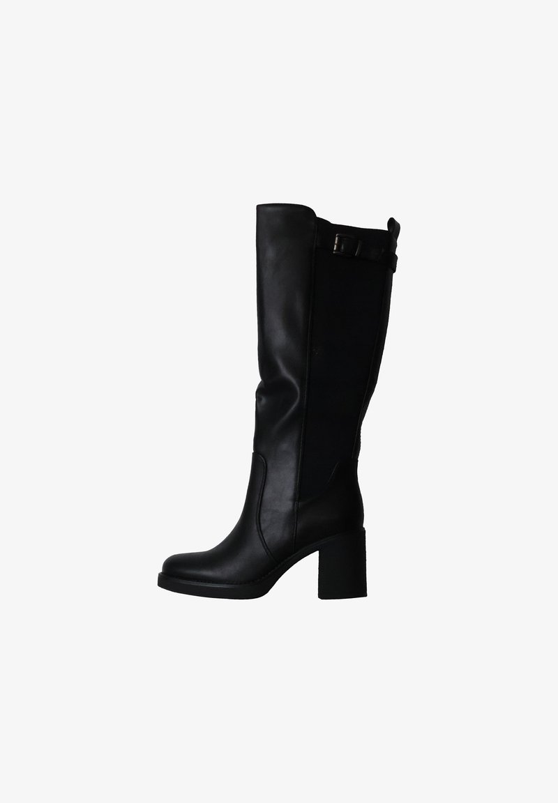 Botte en cuir noire mi-mollet avec talon bloc, bout rond, bride latérale avec boucle et languette à l'arrière en haut.
