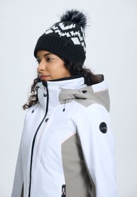 Icepeak Outdoorová bunda - weiss