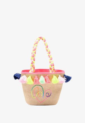 Sac de plage avec poignées tressées roses et jaunes, pompons multicolores et un design de cœur arc-en-ciel sur une matière en paille tissée.