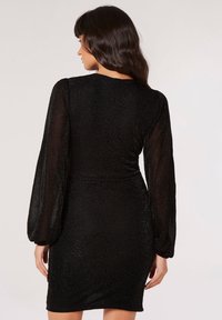 Apricot WRAP MINI  - Robe de soirée - black