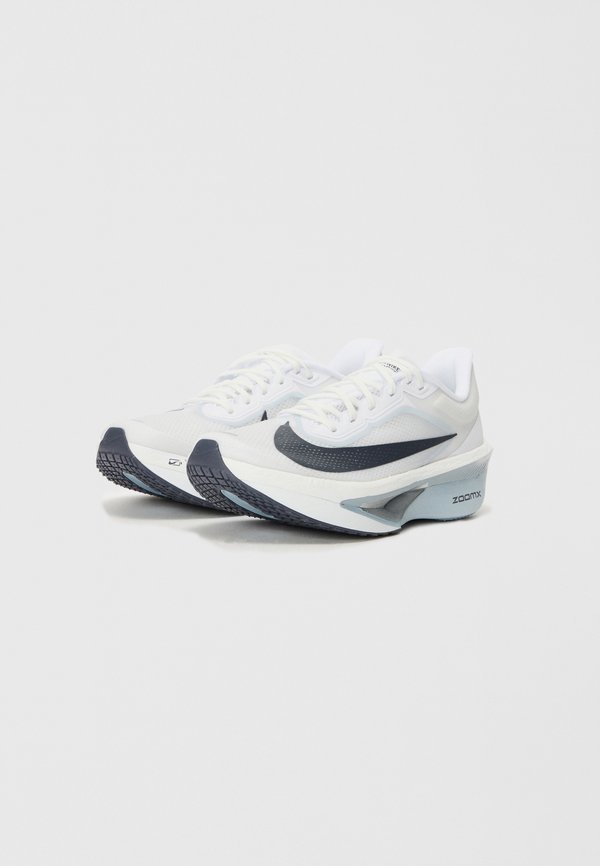 ZOOM FLY 6 - Road running shoes3